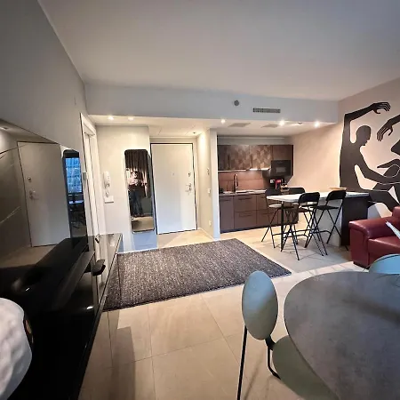 Sky Lejlighed Milano